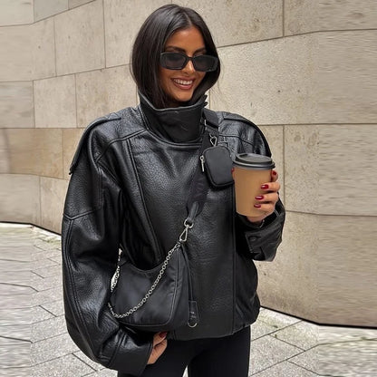 Lederjacke mit hohem Kragen